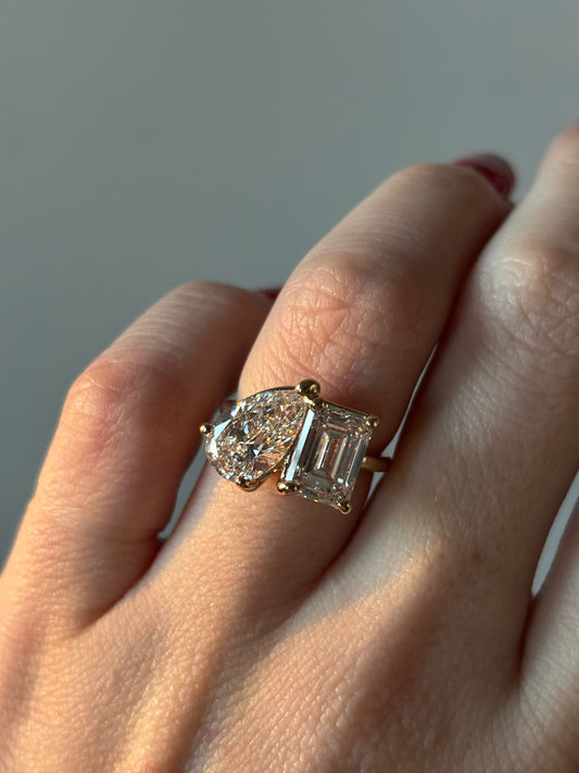 14k Diamond Toi et Moi Engagement Ring