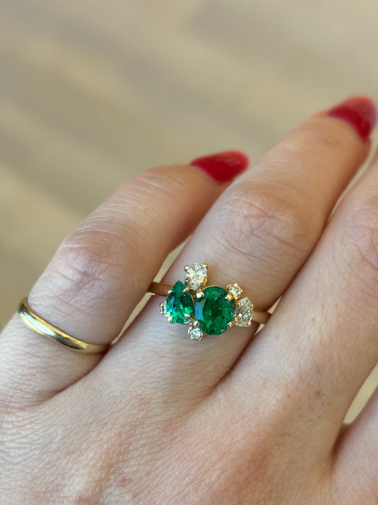 18k Emerald and Diamond Cluster Ring